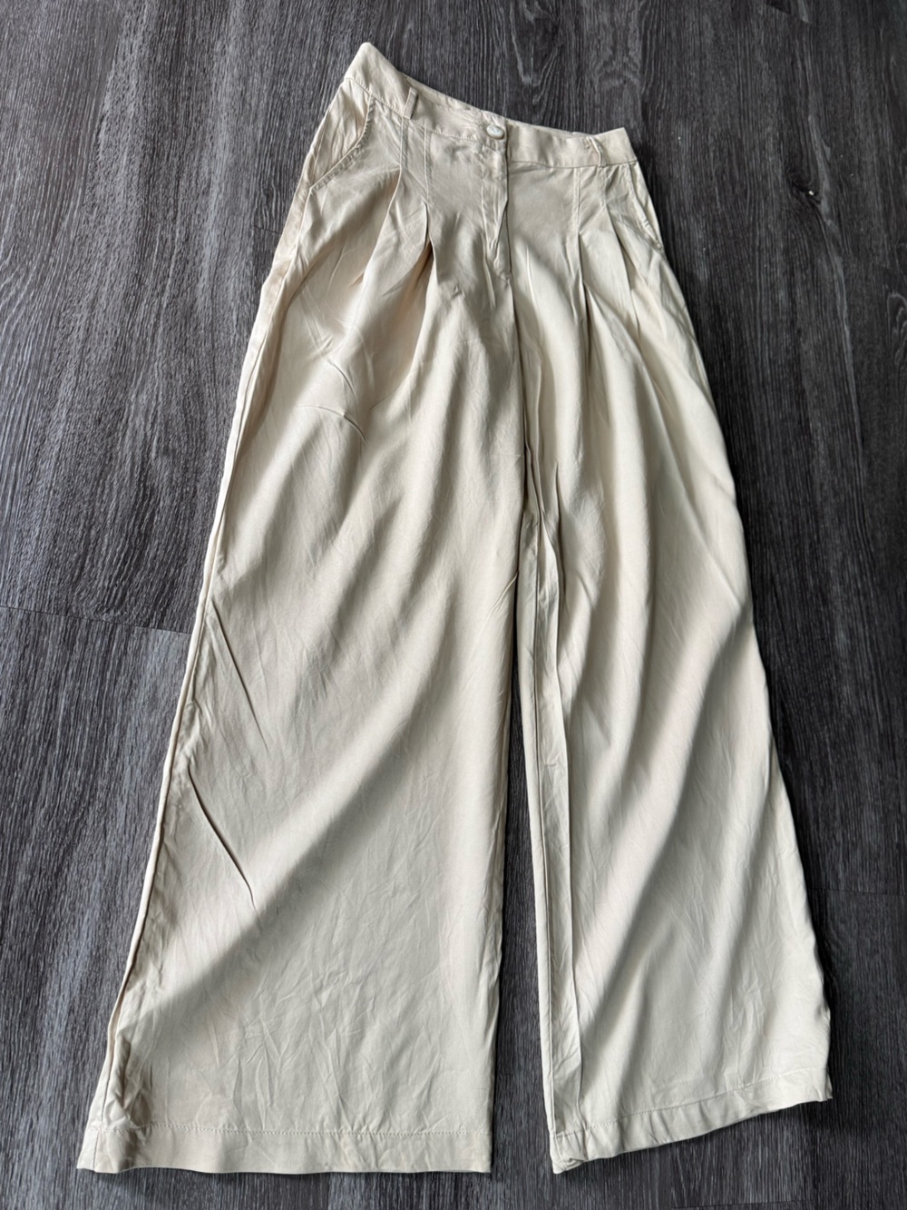 Anthropologie X Amadi Pleated
Wide Leg Trousers Sand Beige High Rise Tencel - Picture 3 of 10